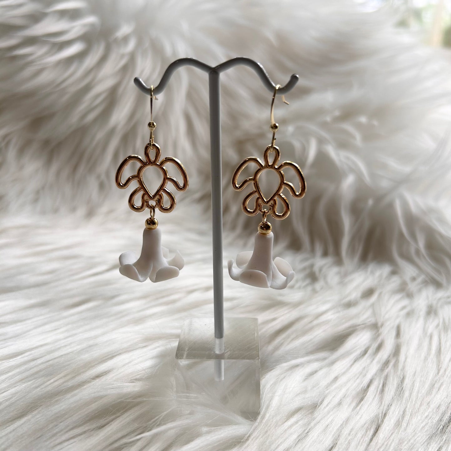 Puakenikeni Flower Gold Plated Honu Turtle Dangle Charm Earrings