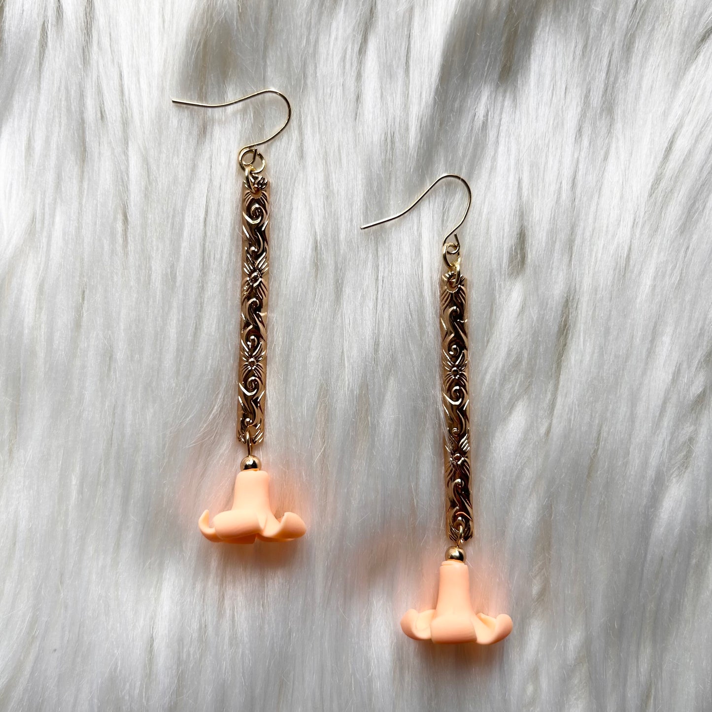 Puakenikeni Gold Plated Bar Clay Dangle Earrings