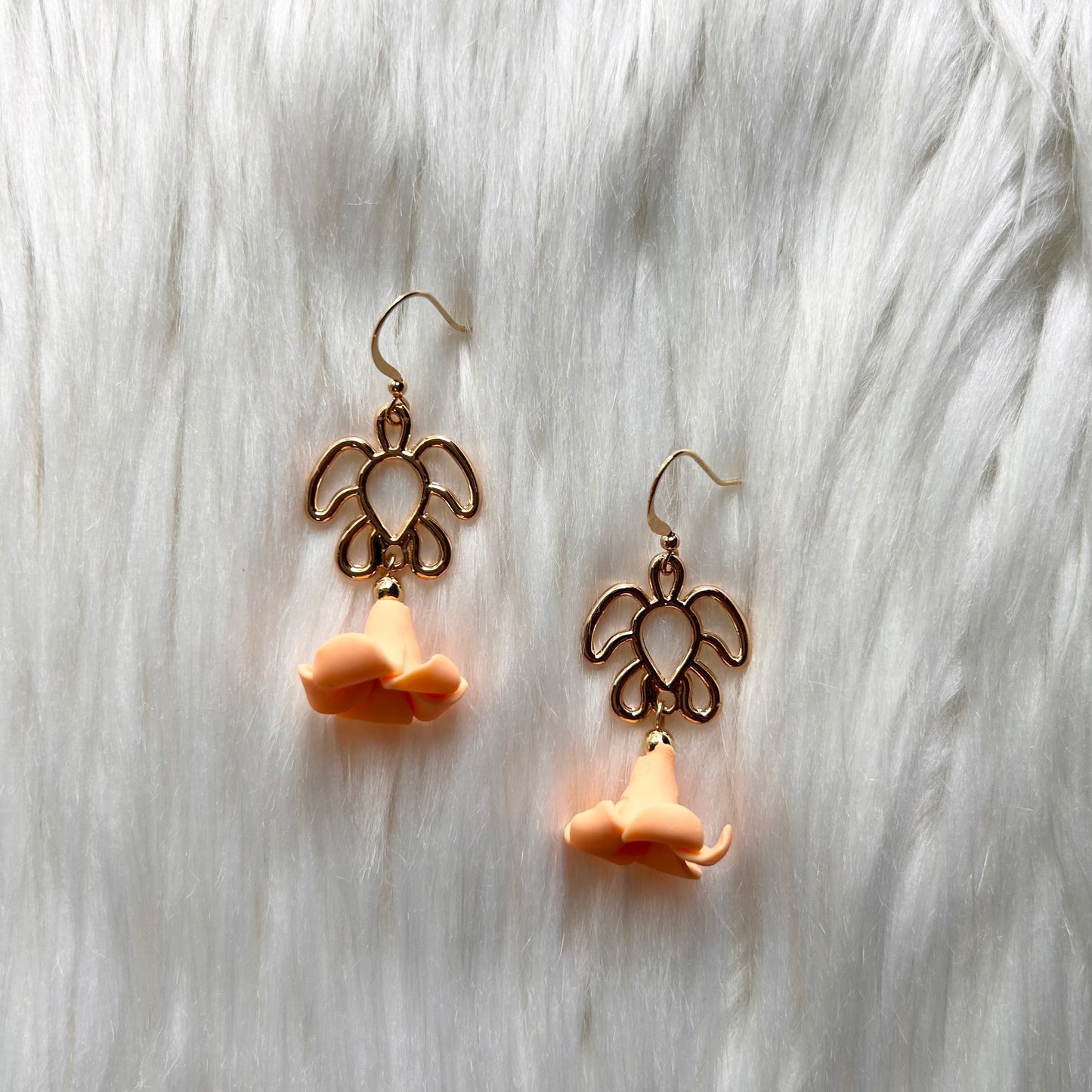 Puakenikeni Flower Gold Plated Honu Turtle Dangle Charm Earrings