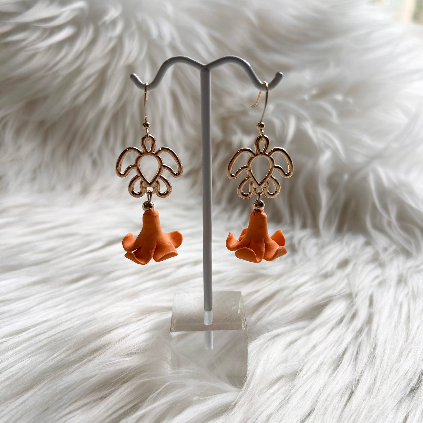 Puakenikeni Flower Gold Plated Honu Turtle Dangle Charm Earrings