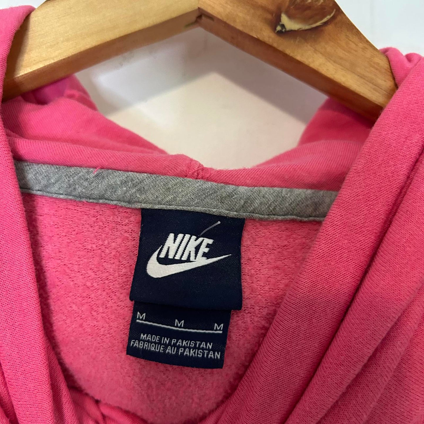 Nike Logo Pink Long Sleeve Pullover Hoodie Jacket Sweater Women's Medium