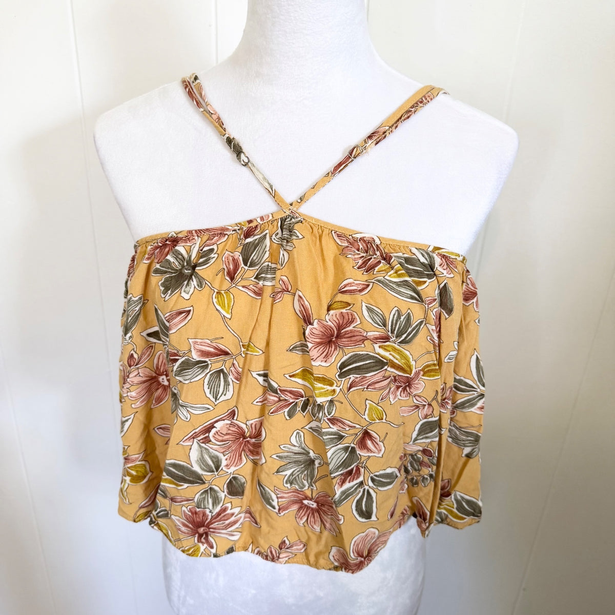 Saints & Hearts - Floral Halter Crop Top Blouse - Women's Large