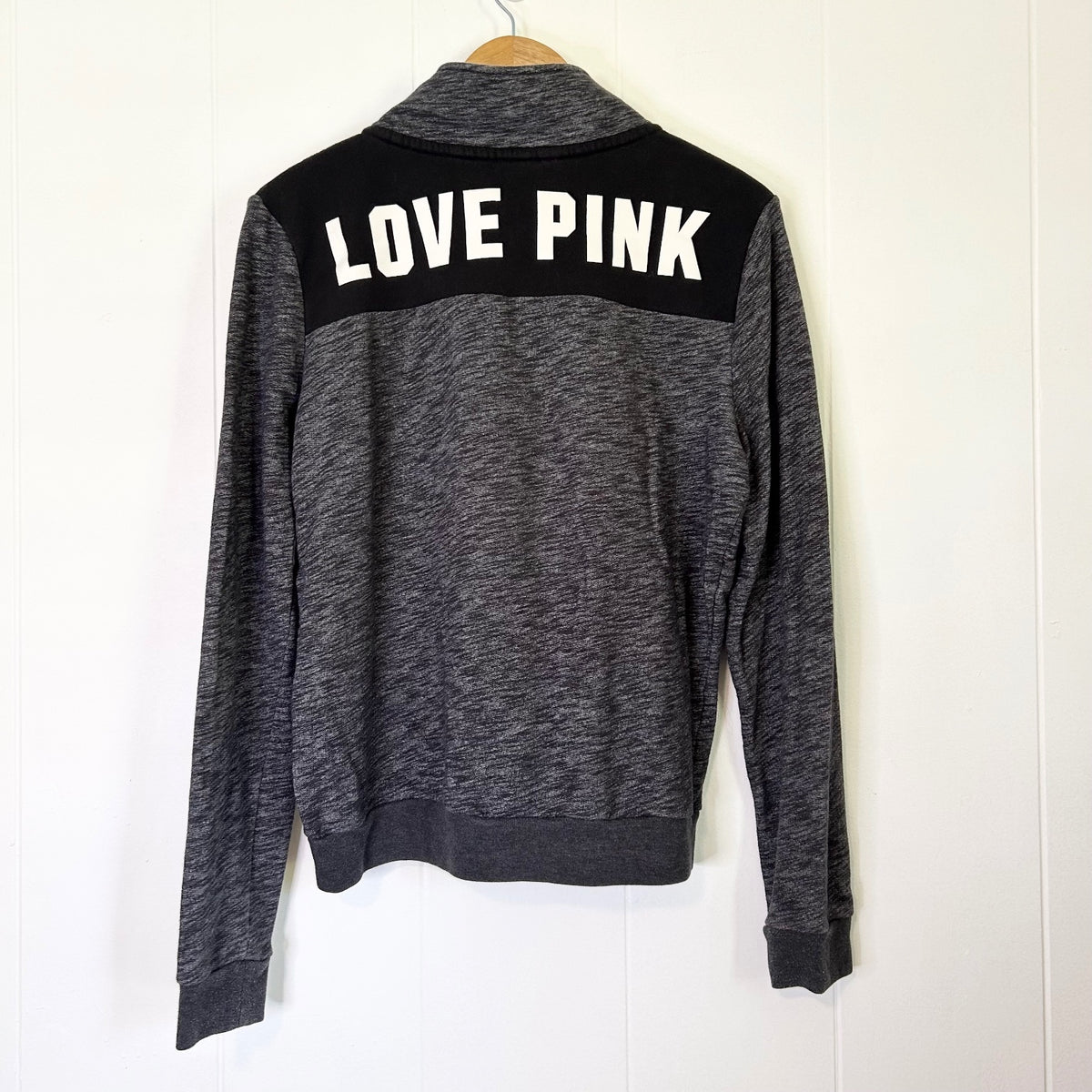 Victoria’s Secret PINK Gray Qtr Zip Long Sleeve Pullover Sweater - Women's Large