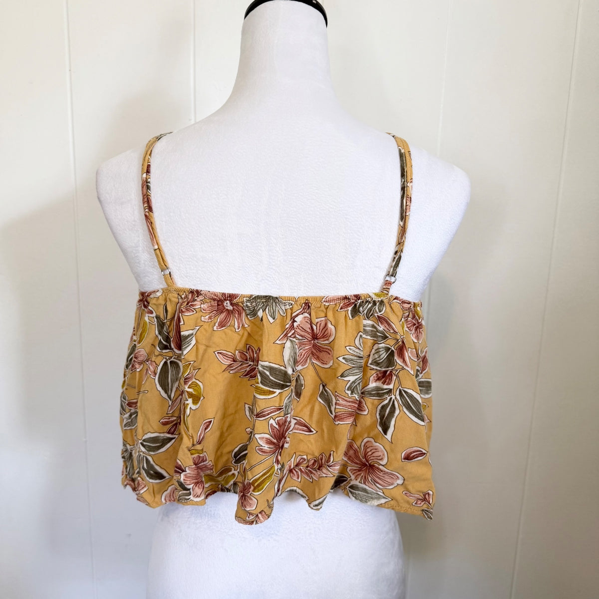 Saints & Hearts - Floral Halter Crop Top Blouse - Women's Large