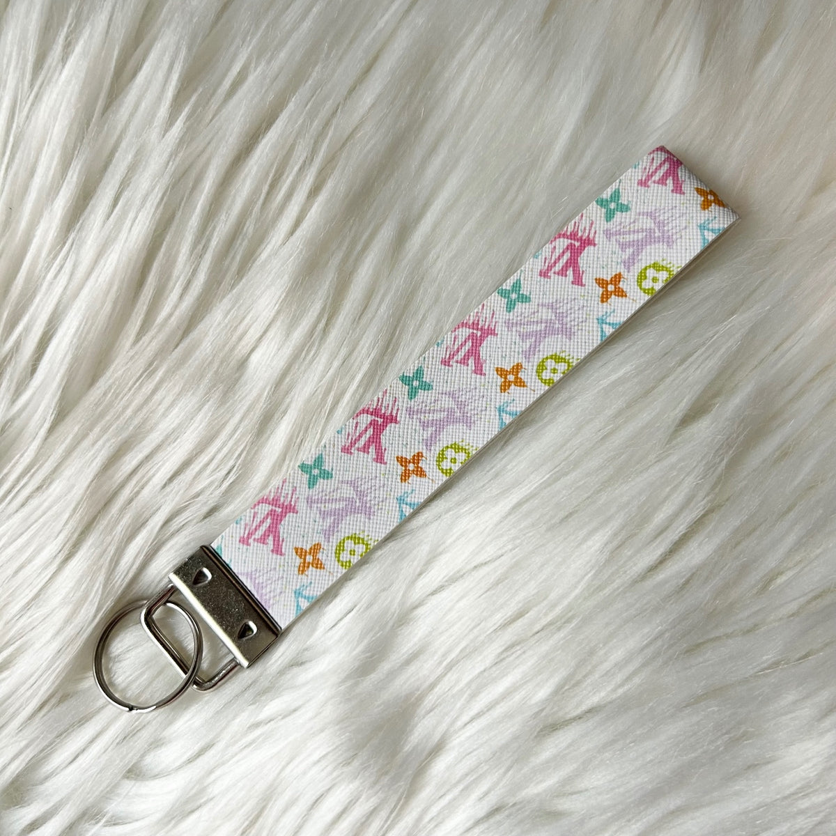 Pastel Floral Dripping Faux Leather Fashion Key Fob Keychains Wristlet
